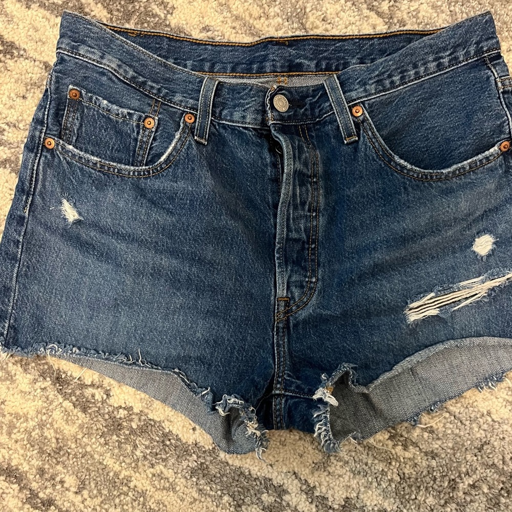 Levi’s 501 Cutoff Jean Shorts